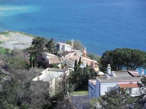 Xtrallusion photo gallery of Italy. Photos, pictures, images and photographs of the Italian Rivieras, the Italian Lakes, the Italian Alps, the Cinque Terre, the Amalfi coast and some of the most beautiful corners of Italy. Plus photos of Italian cities such as Pisa, Milan, Genoa and Rome.